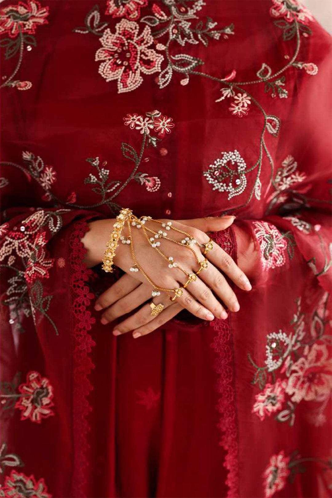EID Lawn: Rouge Flare