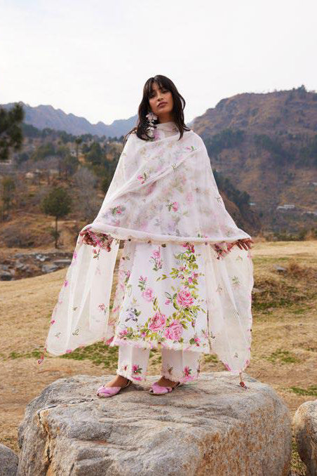 ZAHA LAWN MEILI
