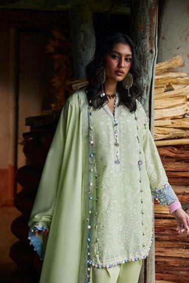 ZAHA LAWN MEILI