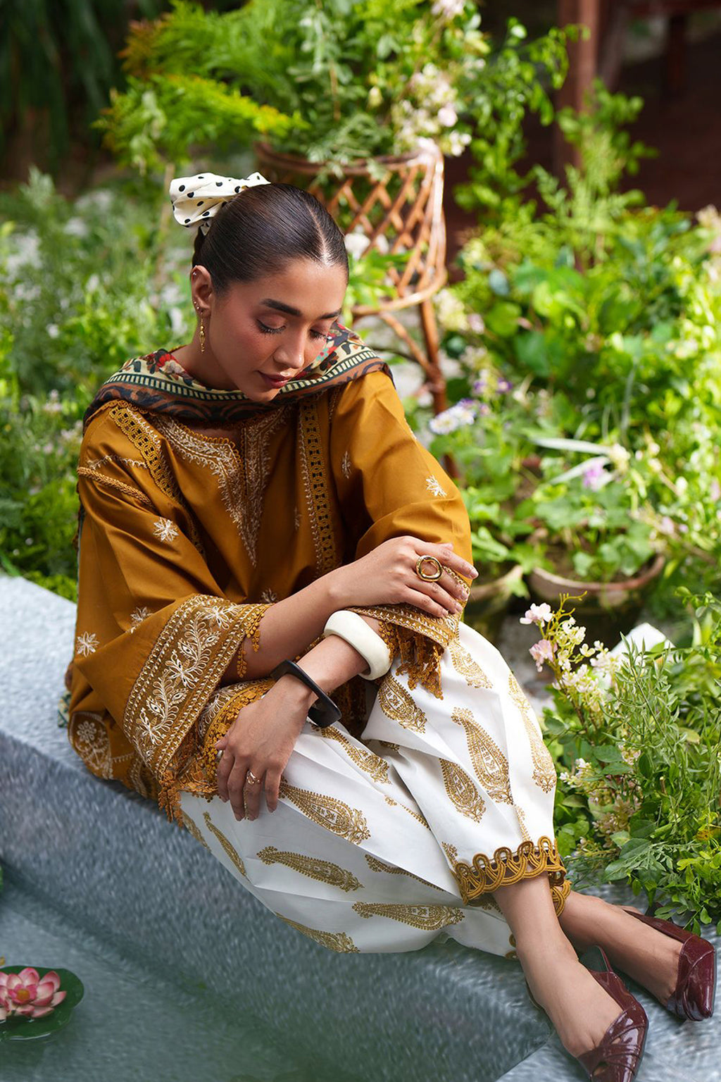 LAANEM Zoya-B Unstitched Lawn