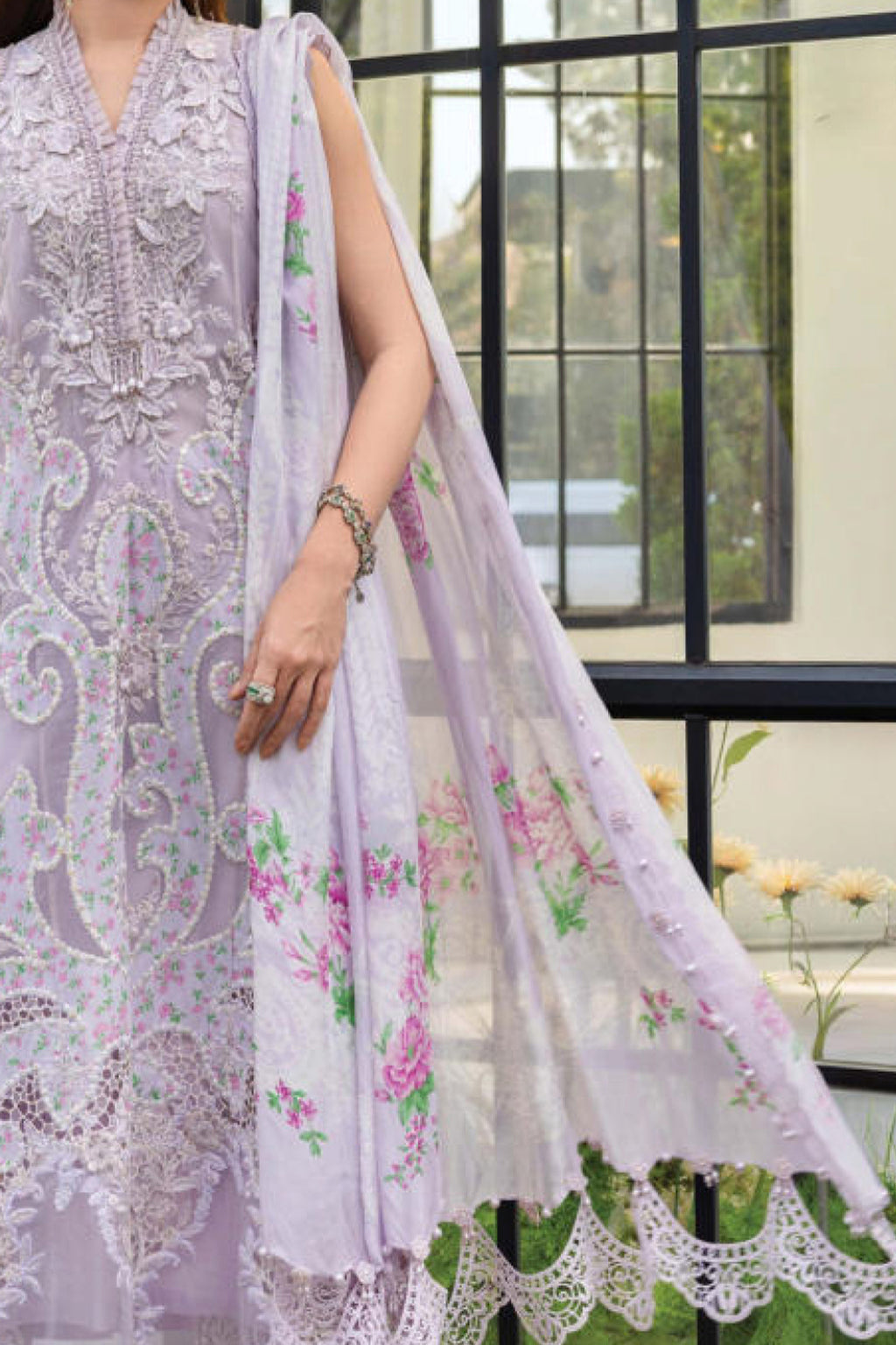 Maria B. Eid Lawn'2 D12