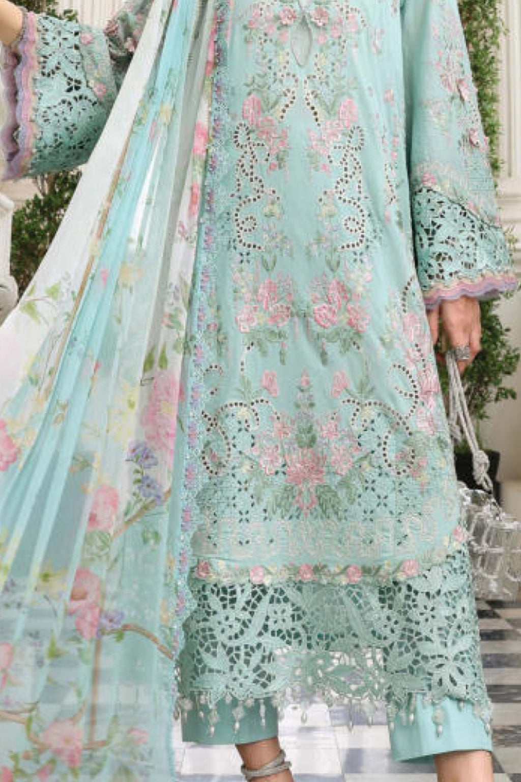 Maria B. Eid Lawn'2 D15