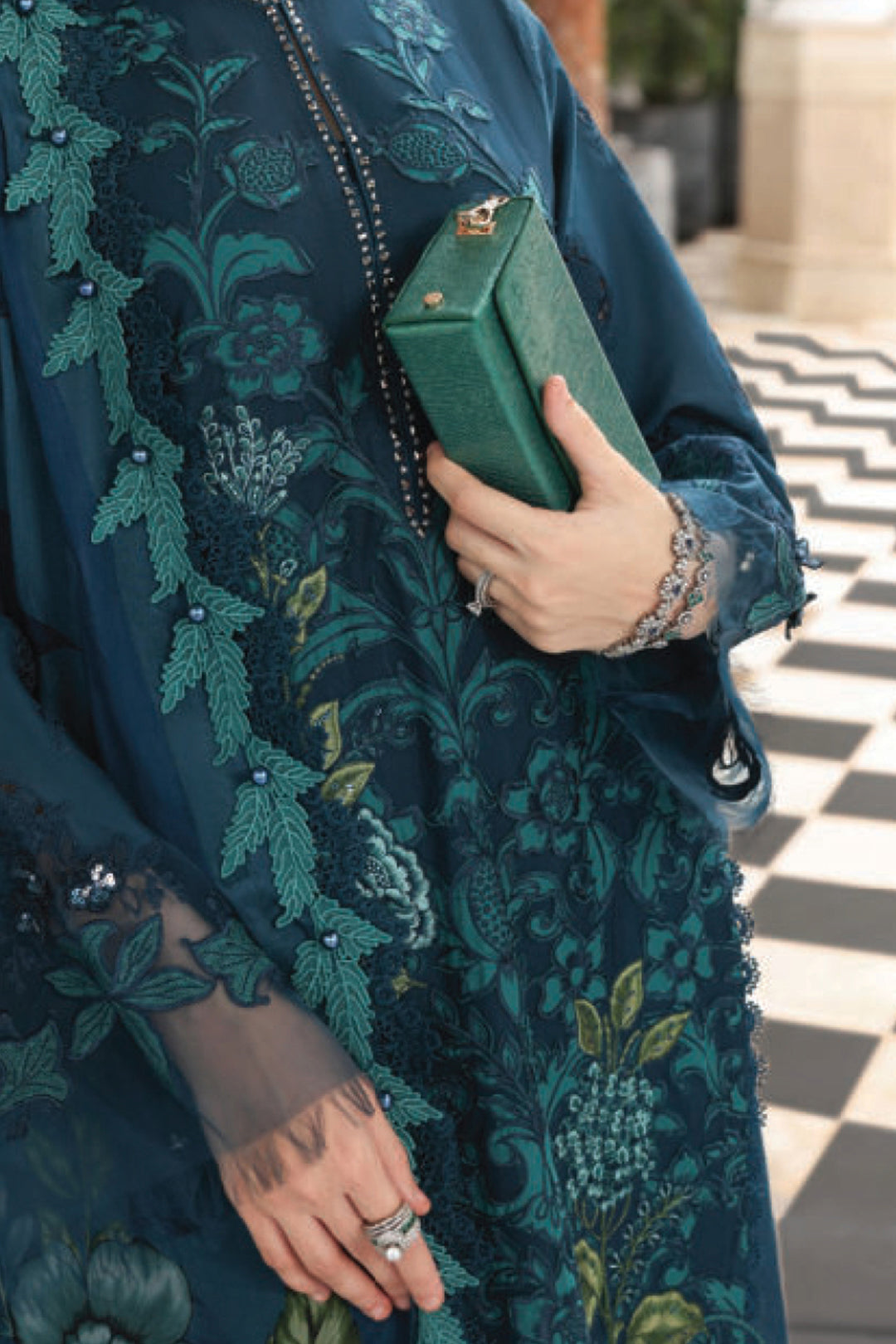 Maria B. Eid Lawn'2 D6