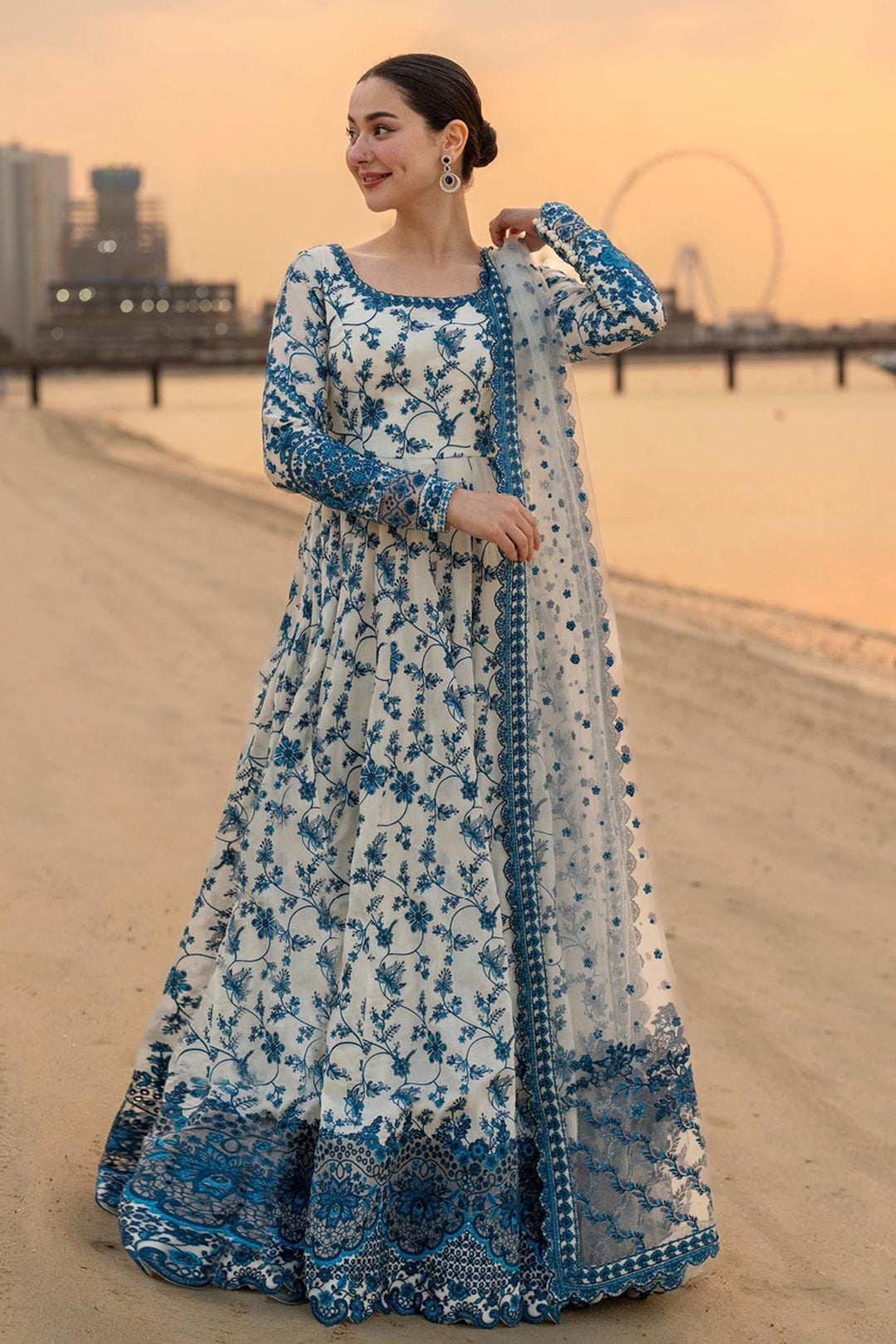 Aya Lawn Jehona Main image