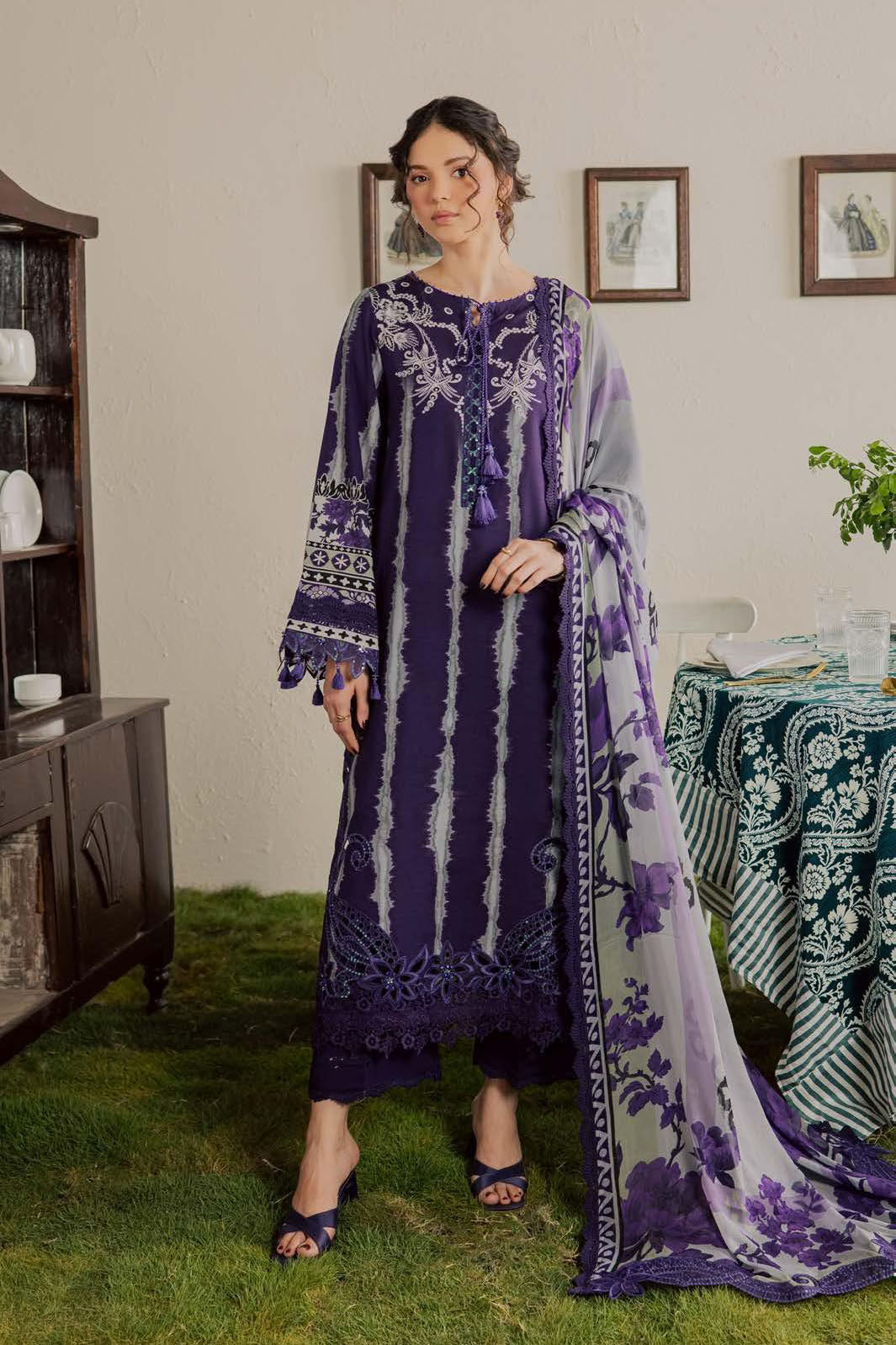 3 PIECE - EMBROIDERED VISCOSE NSG-225