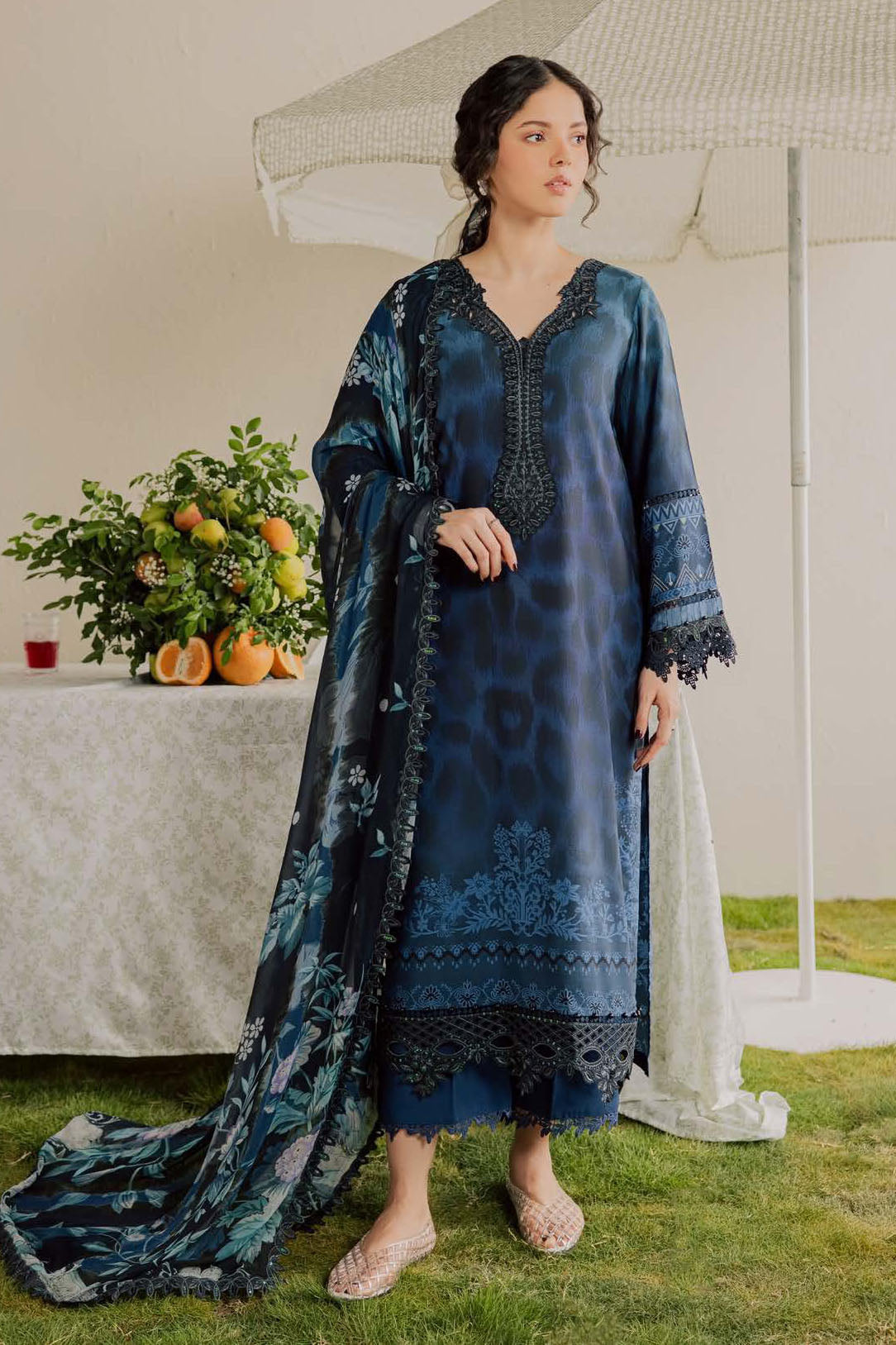 3 PIECE - EMBROIDERED VISCOSE NSG-226 Main image
