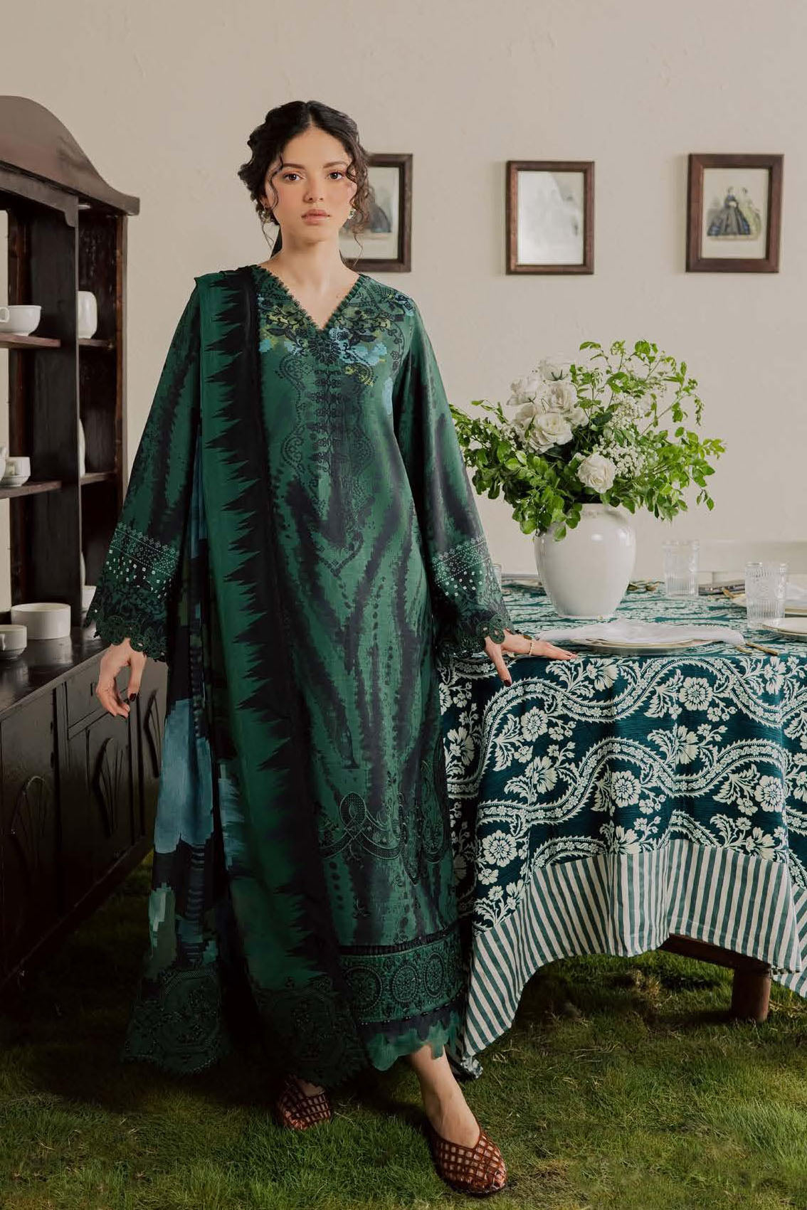 3 PIECE - EMBROIDERED VISCOSE NSG-227